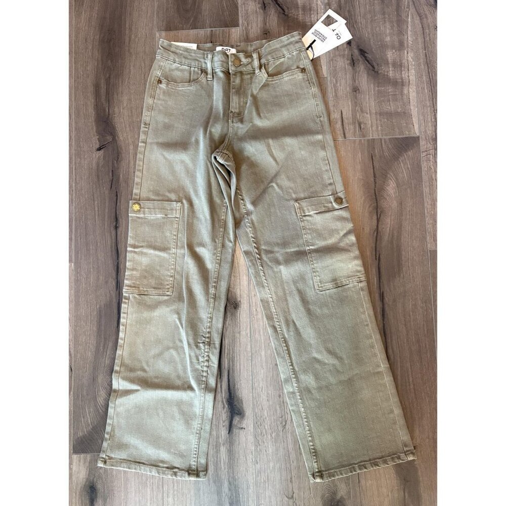 OAT New York Pants Womens 25 High Rise Relaxed Straight Cargo Utility Pockets